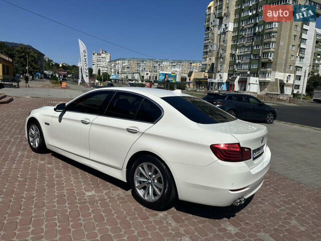 Белый БМВ 5 Серия, объемом двигателя 2 л и пробегом 99 тыс. км за 19900 $, фото 9 на Automoto.ua