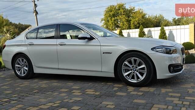 Білий БМВ 5 Серія, об'ємом двигуна 2 л та пробігом 24 тис. км за 23500 $, фото 19 на Automoto.ua