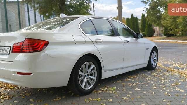 Білий БМВ 5 Серія, об'ємом двигуна 2 л та пробігом 24 тис. км за 23500 $, фото 1 на Automoto.ua