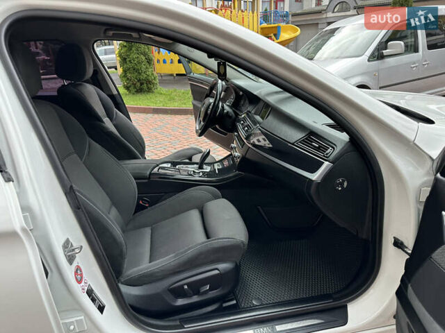 БМВ 5 Серия 2016 в Ивано-Франковске на Automoto.ua Белый БМВ 5 Серия, объемом двигателя 2 л и пробегом 230 тыс. км за 15450 $, фото 146 на Automoto.ua