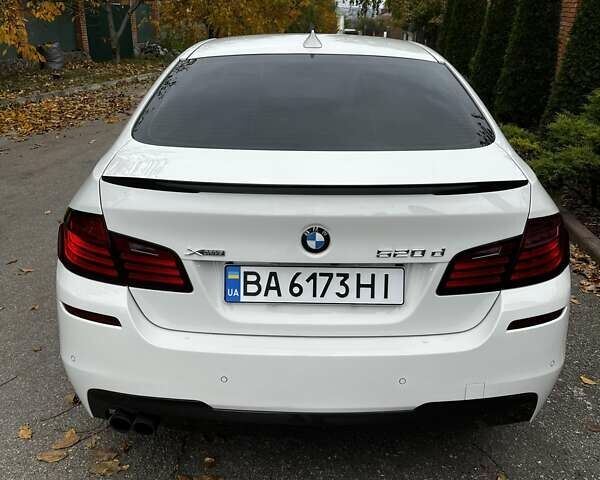 Белый БМВ 5 Серия, объемом двигателя 2 л и пробегом 84 тыс. км за 25100 $, фото 3 на Automoto.ua
