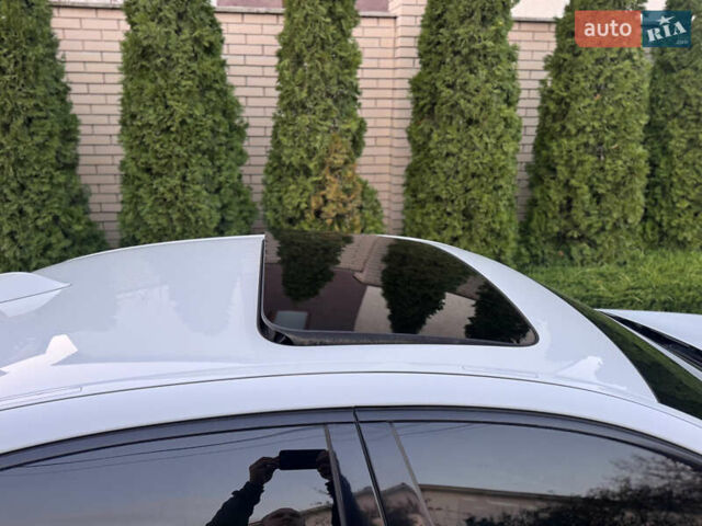 Білий БМВ 5 Серія, об'ємом двигуна 3 л та пробігом 155 тис. км за 17700 $, фото 13 на Automoto.ua