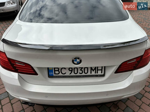 БМВ 5 Серия 2016 в Ивано-Франковске на Automoto.ua Белый БМВ 5 Серия, объемом двигателя 2 л и пробегом 230 тыс. км за 15450 $, фото 96 на Automoto.ua