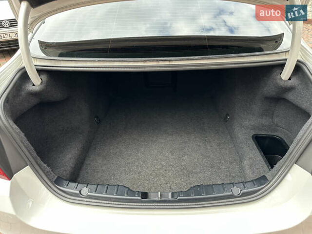 БМВ 5 Серия 2016 в Ивано-Франковске на Automoto.ua Белый БМВ 5 Серия, объемом двигателя 2 л и пробегом 230 тыс. км за 15450 $, фото 187 на Automoto.ua