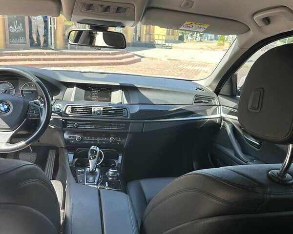 Белый БМВ 5 Серия, объемом двигателя 2 л и пробегом 99 тыс. км за 19900 $, фото 14 на Automoto.ua