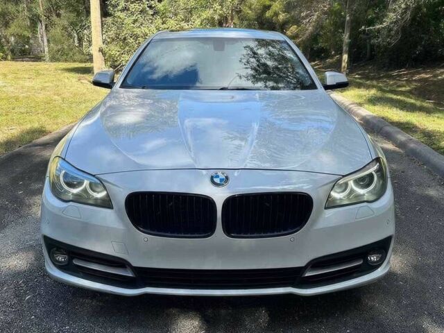 Білий БМВ 5 Серія, об'ємом двигуна 2 л та пробігом 77 тис. км за 9999 $, фото 1 на Automoto.ua