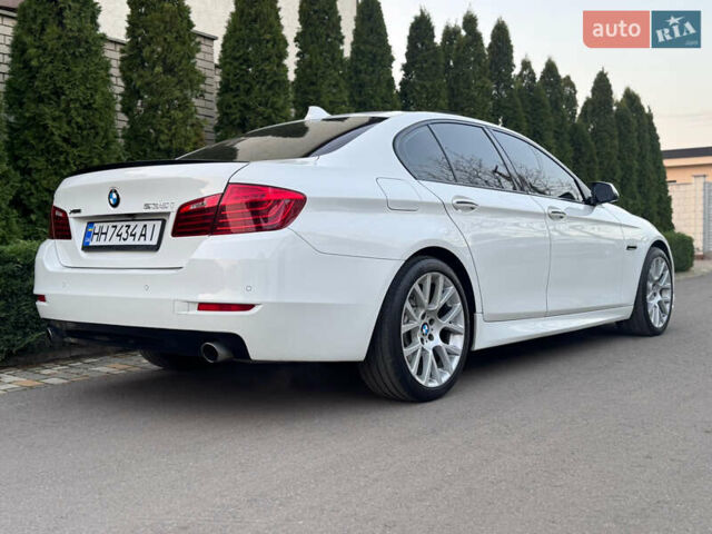 Білий БМВ 5 Серія, об'ємом двигуна 3 л та пробігом 155 тис. км за 17700 $, фото 19 на Automoto.ua