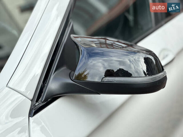 БМВ 5 Серия 2016 в Ивано-Франковске на Automoto.ua Белый БМВ 5 Серия, объемом двигателя 2 л и пробегом 230 тыс. км за 15450 $, фото 71 на Automoto.ua