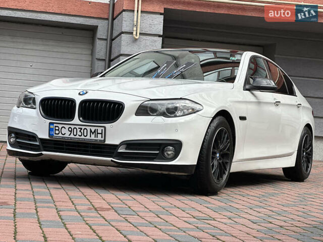 БМВ 5 Серия 2016 в Ивано-Франковске на Automoto.ua Белый БМВ 5 Серия, объемом двигателя 2 л и пробегом 230 тыс. км за 15450 $, фото 12 на Automoto.ua