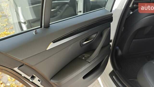Білий БМВ 5 Серія, об'ємом двигуна 2 л та пробігом 24 тис. км за 23500 $, фото 8 на Automoto.ua