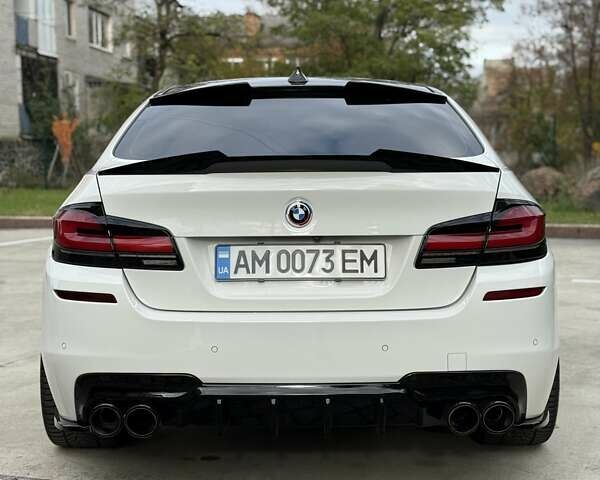 БМВ 5 Серия 2016 в Коростене на Automoto.ua Белый БМВ 5 Серия, объемом двигателя 2.99 л и пробегом 230 тыс. км за 25999 $, фото 8 на Automoto.ua