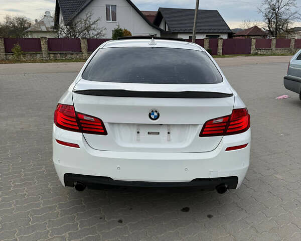 Білий БМВ 5 Серія, об'ємом двигуна 3 л та пробігом 179 тис. км за 18200 $, фото 9 на Automoto.ua