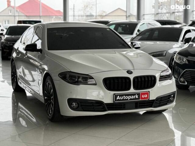 Білий БМВ 5 Серія, об'ємом двигуна 2 л та пробігом 173 тис. км за 21940 $, фото 2 на Automoto.ua