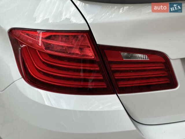 БМВ 5 Серия 2016 в Ивано-Франковске на Automoto.ua Белый БМВ 5 Серия, объемом двигателя 2 л и пробегом 230 тыс. км за 15450 $, фото 41 на Automoto.ua