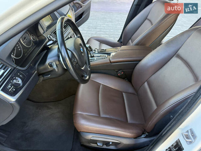 Белый БМВ 5 Серия, объемом двигателя 2 л и пробегом 148 тыс. км за 18800 $, фото 4 на Automoto.ua