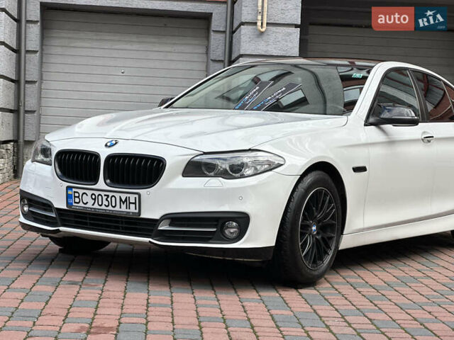 БМВ 5 Серия 2016 в Ивано-Франковске на Automoto.ua Белый БМВ 5 Серия, объемом двигателя 2 л и пробегом 230 тыс. км за 15450 $, фото 21 на Automoto.ua