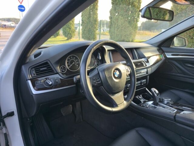 Белый БМВ 5 Серия, объемом двигателя 0 л и пробегом 150 тыс. км за 14000 $, фото 1 на Automoto.ua