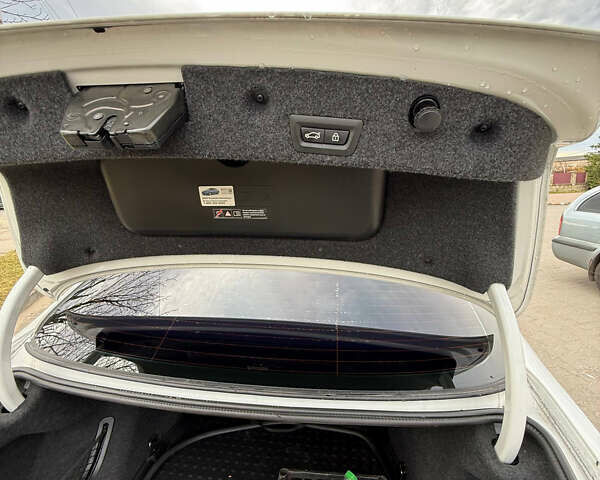 Білий БМВ 5 Серія, об'ємом двигуна 3 л та пробігом 179 тис. км за 18200 $, фото 30 на Automoto.ua