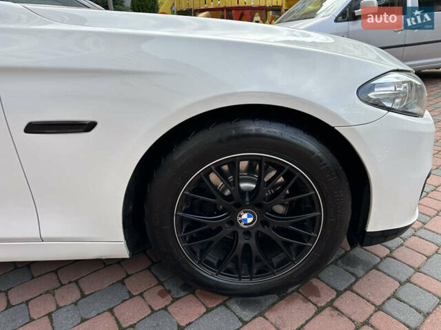 БМВ 5 Серия 2016 в Ивано-Франковске на Automoto.ua Белый БМВ 5 Серия, объемом двигателя 2 л и пробегом 230 тыс. км за 15450 $, фото 61 на Automoto.ua