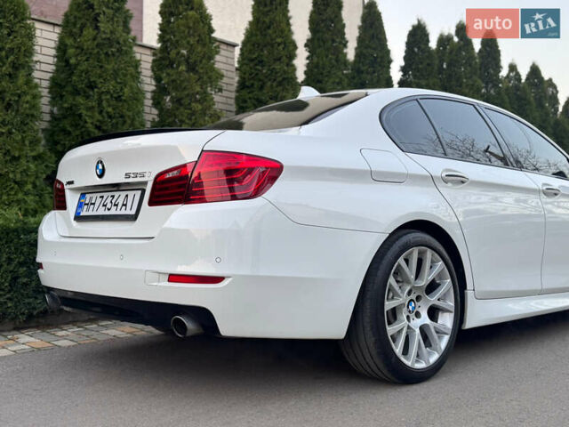 Білий БМВ 5 Серія, об'ємом двигуна 3 л та пробігом 155 тис. км за 17700 $, фото 7 на Automoto.ua