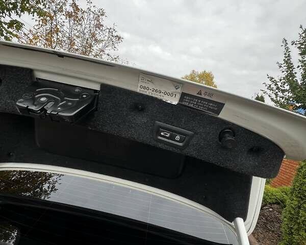 Белый БМВ 5 Серия, объемом двигателя 2 л и пробегом 84 тыс. км за 25100 $, фото 24 на Automoto.ua