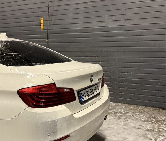 Белый БМВ 5 Серия, объемом двигателя 0 л и пробегом 178 тыс. км за 18300 $, фото 2 на Automoto.ua