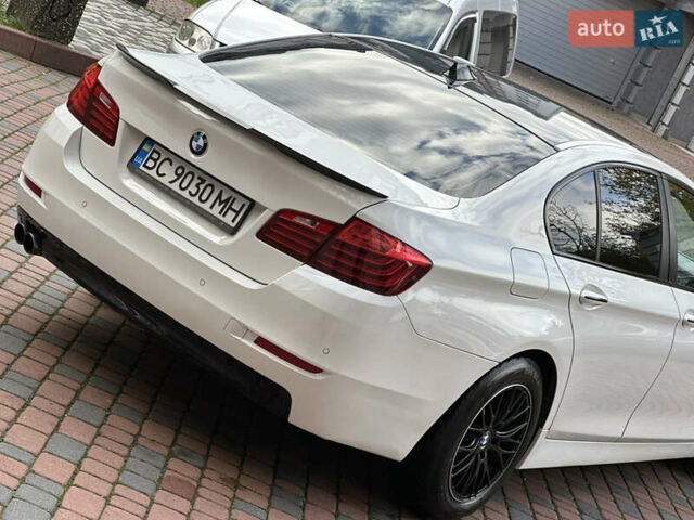 БМВ 5 Серия 2016 в Ивано-Франковске на Automoto.ua Белый БМВ 5 Серия, объемом двигателя 2 л и пробегом 230 тыс. км за 15450 $, фото 34 на Automoto.ua