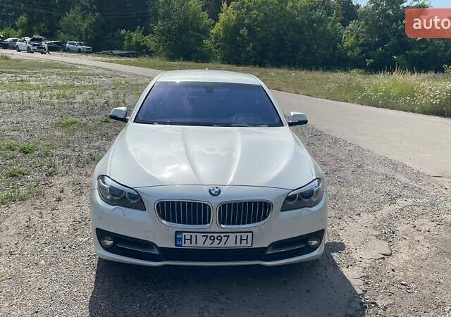 Білий БМВ 5 Серія, об'ємом двигуна 2 л та пробігом 180 тис. км за 17500 $, фото 4 на Automoto.ua