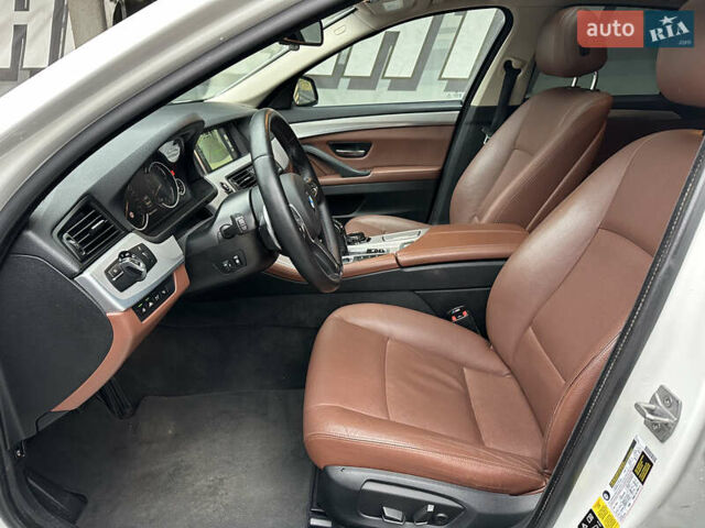 Белый БМВ 5 Серия, объемом двигателя 3 л и пробегом 156 тыс. км за 20499 $, фото 38 на Automoto.ua