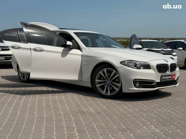 БМВ 5 Серия 2016 в Львове на Automoto.ua Белый БМВ 5 Серия, объемом двигателя 2 л и пробегом 222 тыс. км за 15490 $, фото 24 на Automoto.ua