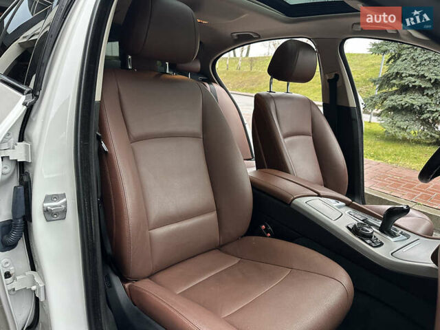 Белый БМВ 5 Серия, объемом двигателя 3 л и пробегом 156 тыс. км за 20499 $, фото 59 на Automoto.ua