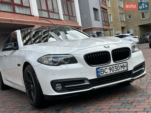 БМВ 5 Серия 2016 в Ивано-Франковске на Automoto.ua Белый БМВ 5 Серия, объемом двигателя 2 л и пробегом 230 тыс. км за 15450 $, фото 32 на Automoto.ua