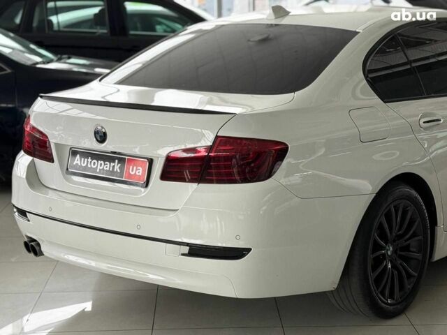Білий БМВ 5 Серія, об'ємом двигуна 2 л та пробігом 173 тис. км за 21940 $, фото 7 на Automoto.ua