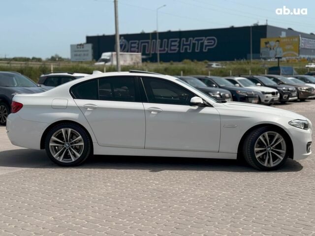 БМВ 5 Серия 2016 в Львове на Automoto.ua Белый БМВ 5 Серия, объемом двигателя 2 л и пробегом 222 тыс. км за 15490 $, фото 4 на Automoto.ua