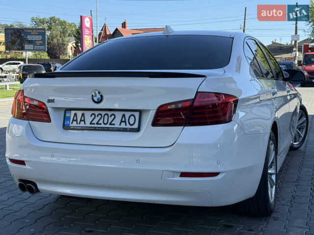 Белый БМВ 5 Серия, объемом двигателя 2 л и пробегом 148 тыс. км за 18800 $, фото 1 на Automoto.ua