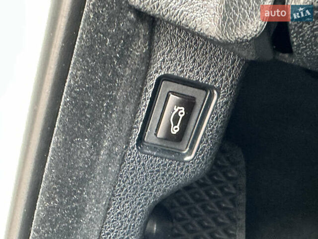 БМВ 5 Серия 2016 в Ивано-Франковске на Automoto.ua Белый БМВ 5 Серия, объемом двигателя 2 л и пробегом 230 тыс. км за 15450 $, фото 120 на Automoto.ua