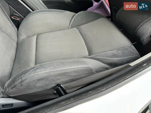 БМВ 5 Серия 2016 в Ивано-Франковске на Automoto.ua Белый БМВ 5 Серия, объемом двигателя 2 л и пробегом 230 тыс. км за 15450 $, фото 128 на Automoto.ua