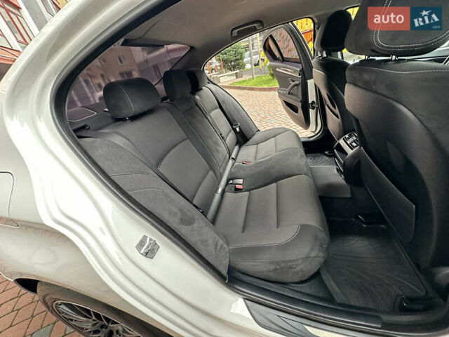 БМВ 5 Серия 2016 в Ивано-Франковске на Automoto.ua Белый БМВ 5 Серия, объемом двигателя 2 л и пробегом 230 тыс. км за 15450 $, фото 183 на Automoto.ua