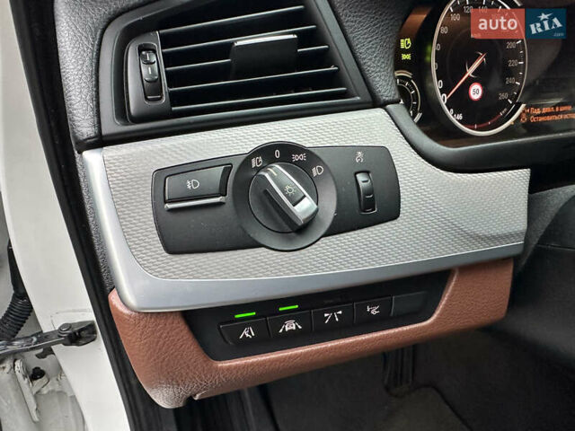 Белый БМВ 5 Серия, объемом двигателя 3 л и пробегом 156 тыс. км за 20499 $, фото 40 на Automoto.ua