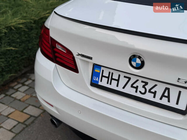 Білий БМВ 5 Серія, об'ємом двигуна 3 л та пробігом 155 тис. км за 17700 $, фото 10 на Automoto.ua