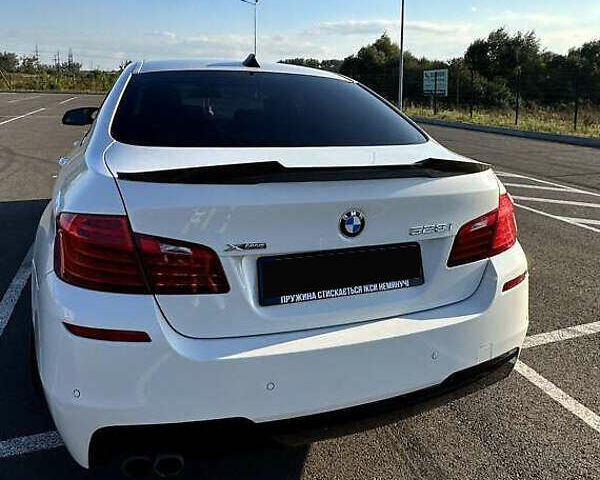 Белый БМВ 5 Серия, объемом двигателя 2 л и пробегом 149 тыс. км за 14000 $, фото 3 на Automoto.ua