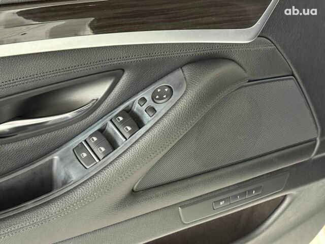 Білий БМВ 5 Серія, об'ємом двигуна 2 л та пробігом 173 тис. км за 21940 $, фото 20 на Automoto.ua