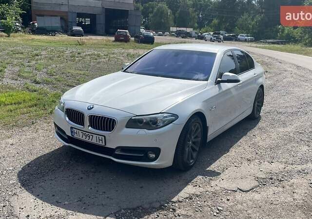 Білий БМВ 5 Серія, об'ємом двигуна 2 л та пробігом 180 тис. км за 17500 $, фото 2 на Automoto.ua