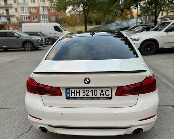 Білий БМВ 5 Серія, об'ємом двигуна 2.99 л та пробігом 290 тис. км за 28000 $, фото 14 на Automoto.ua