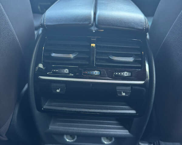 Белый БМВ 5 Серия, объемом двигателя 3 л и пробегом 180 тыс. км за 35400 $, фото 46 на Automoto.ua