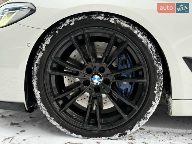 Білий БМВ 5 Серія, об'ємом двигуна 3 л та пробігом 138 тис. км за 38000 $, фото 3 на Automoto.ua