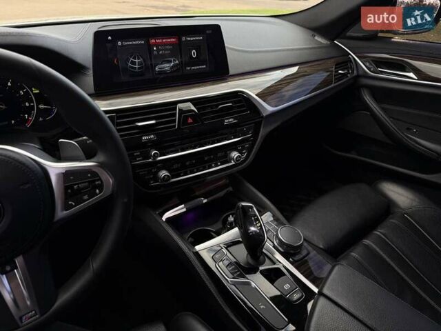 Білий БМВ 5 Серія, об'ємом двигуна 2 л та пробігом 115 тис. км за 26500 $, фото 57 на Automoto.ua