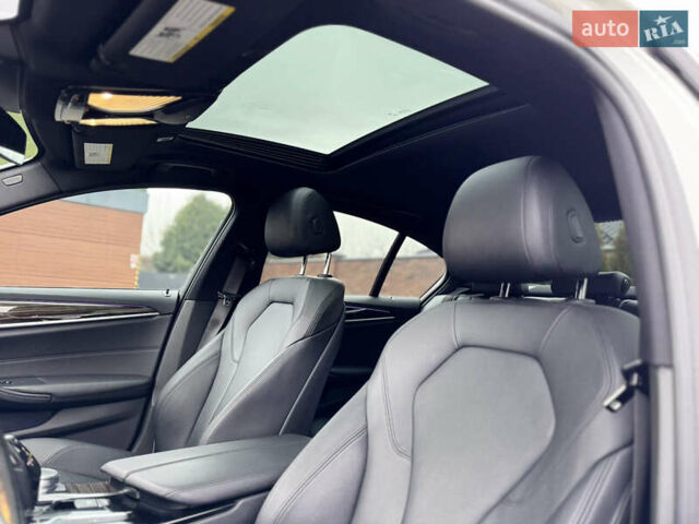 Белый БМВ 5 Серия, объемом двигателя 2 л и пробегом 93 тыс. км за 24000 $, фото 20 на Automoto.ua