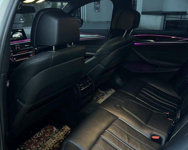 Белый БМВ 5 Серия, объемом двигателя 3 л и пробегом 146 тыс. км за 35000 $, фото 21 на Automoto.ua