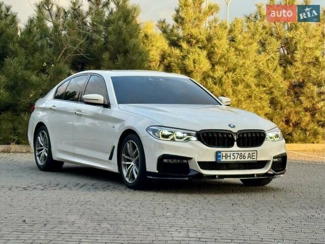 Белый БМВ 5 Серия, объемом двигателя 2 л и пробегом 141 тыс. км за 28999 $, фото 9 на Automoto.ua